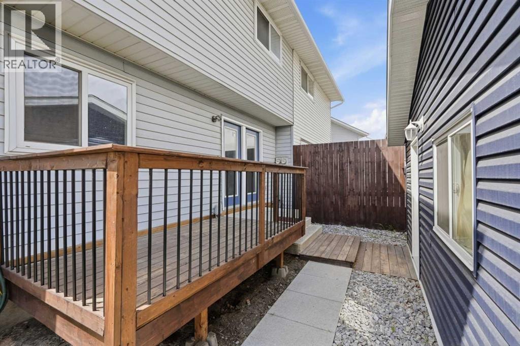 248 Summerwood Place SE — photo 8