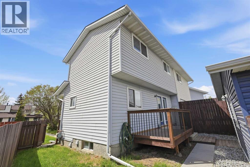 248 Summerwood Place SE — photo 7