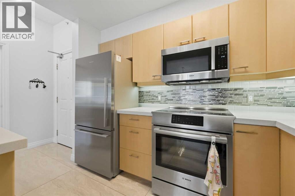 1408, 804 3 Avenue SW — photo 3