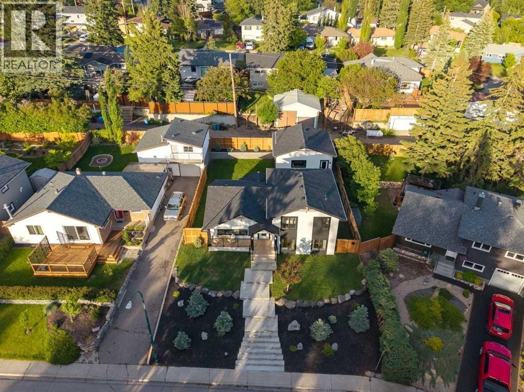 16 Calandar Road NW — photo 37