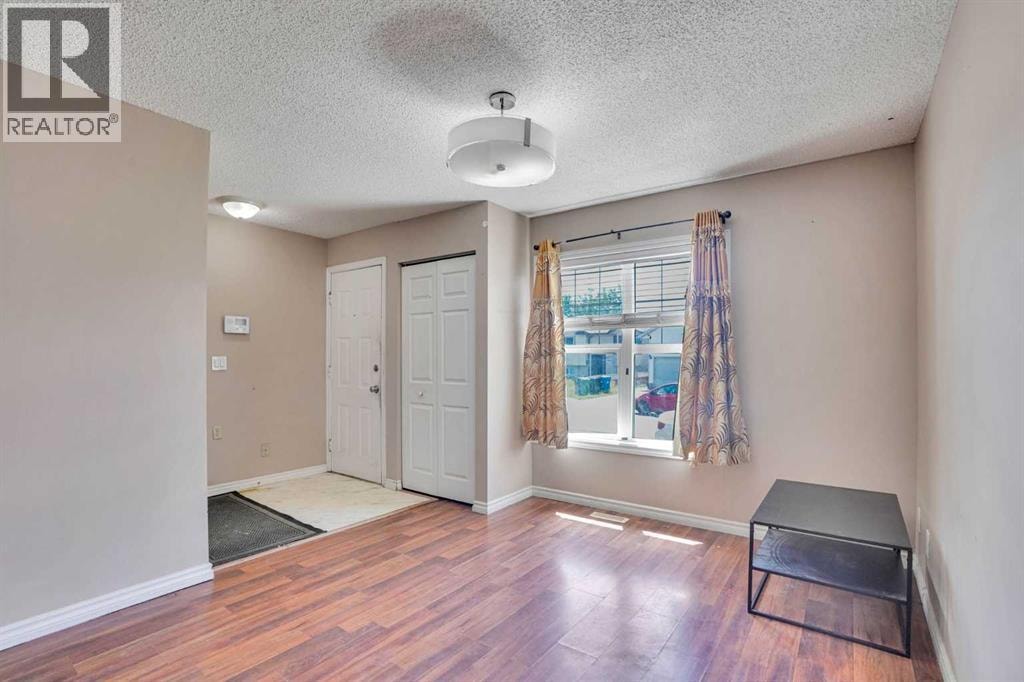 56 Fallingworth Bay NE — photo 3