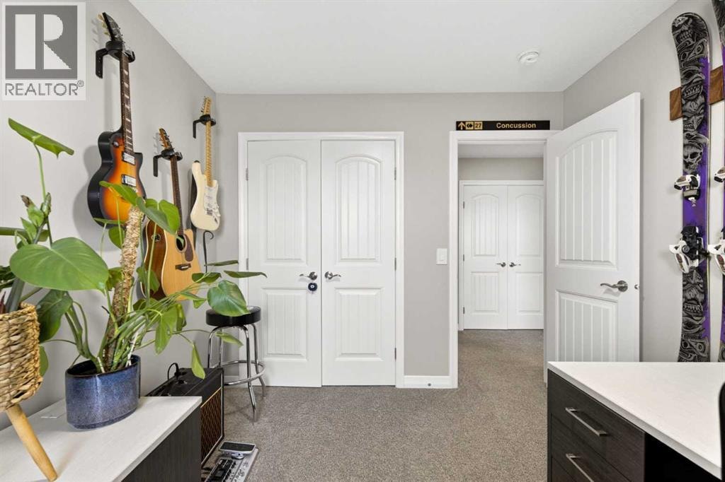 261 Masters Road SE — photo 26