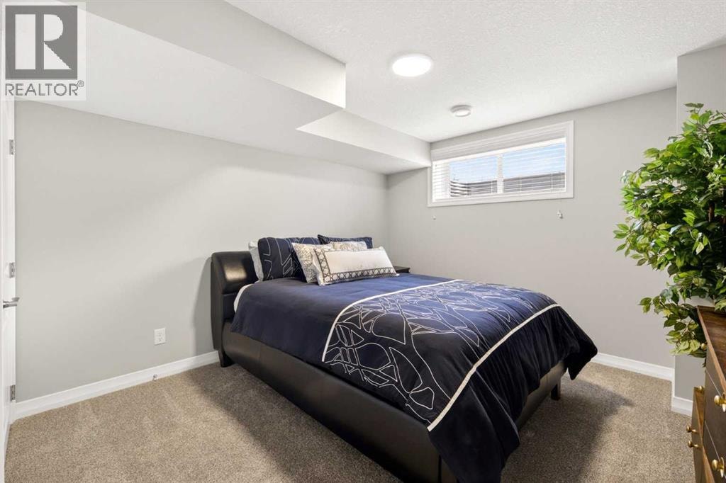 261 Masters Road SE — photo 33