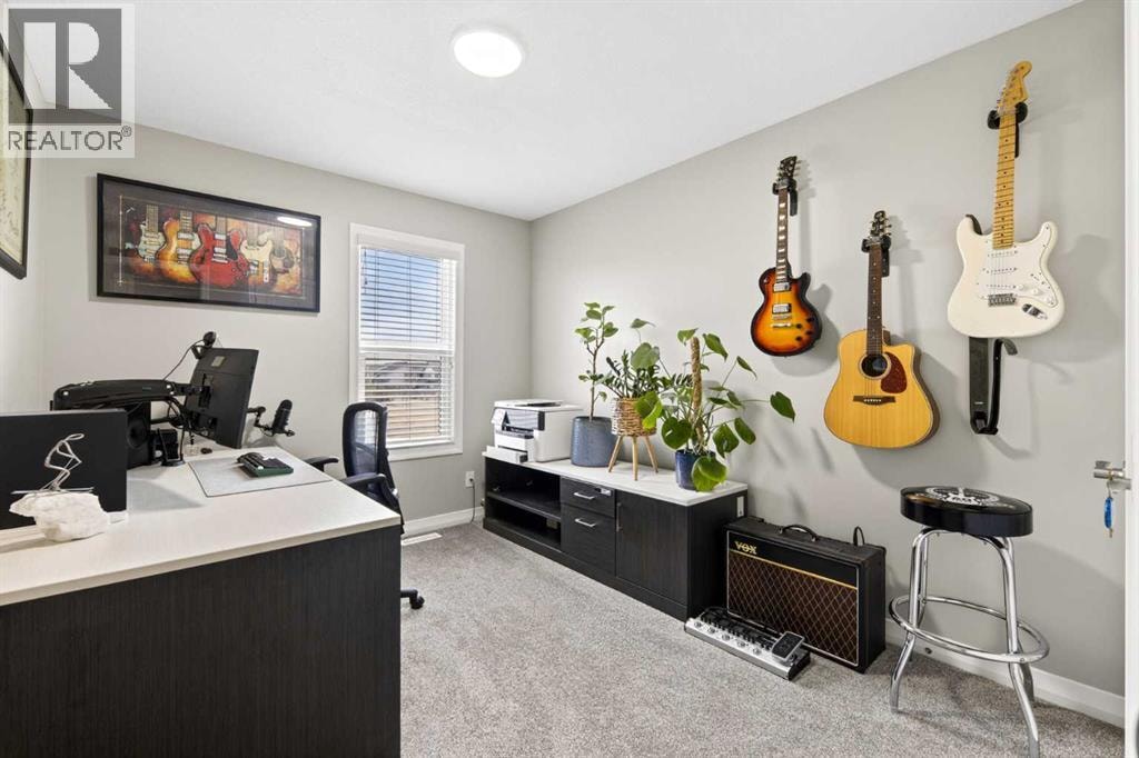 261 Masters Road SE — photo 25
