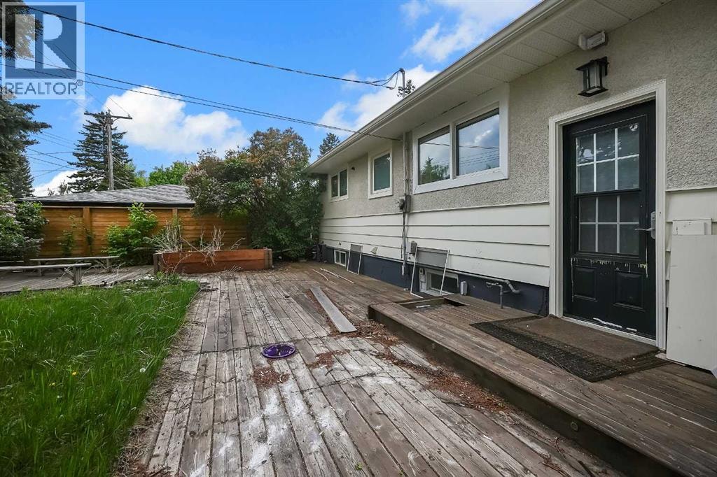 19 Haddock Road SW — photo 29