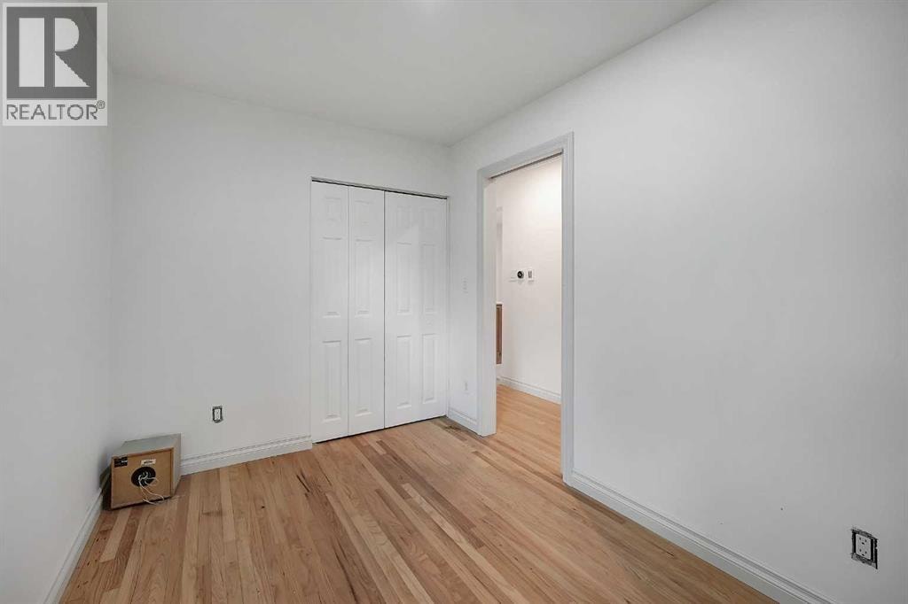 19 Haddock Road SW — photo 13