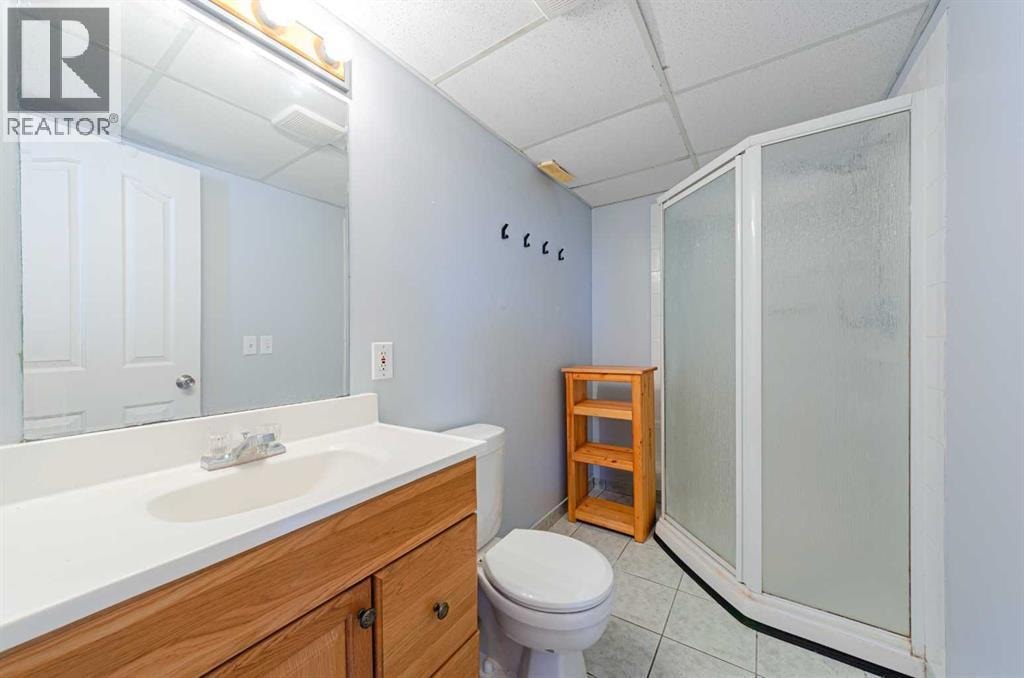 187 Covington Close NE — photo 35