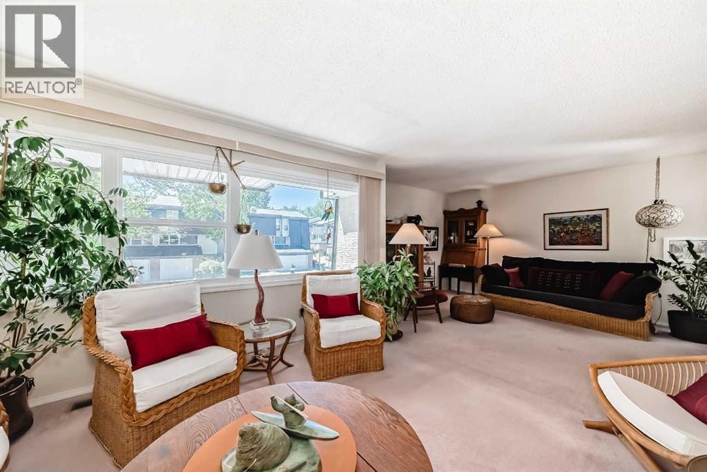 400 Brae Glen Crescent SW — photo 16