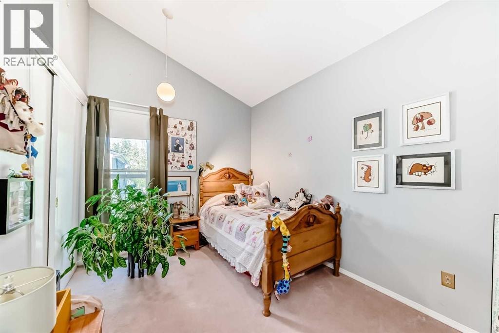 400 Brae Glen Crescent SW — photo 23