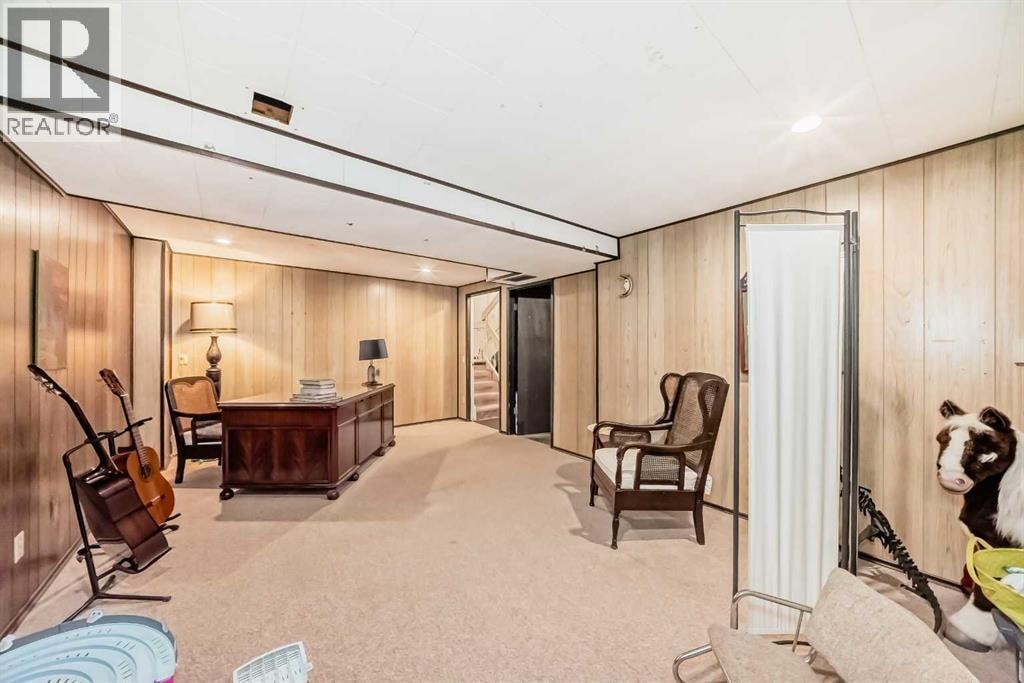 400 Brae Glen Crescent SW — photo 28
