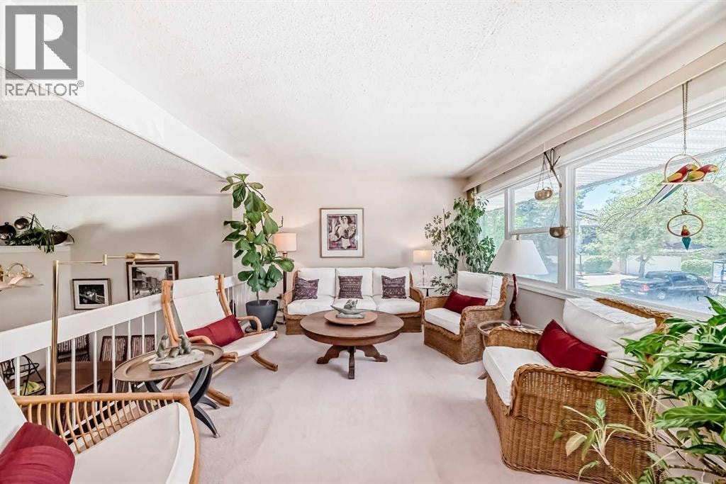 400 Brae Glen Crescent SW — photo 15