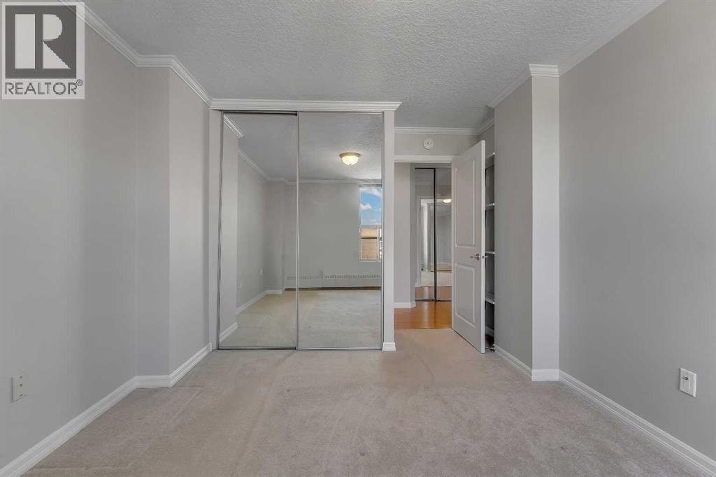 902, 4555 Varsity Lane NW — photo 26