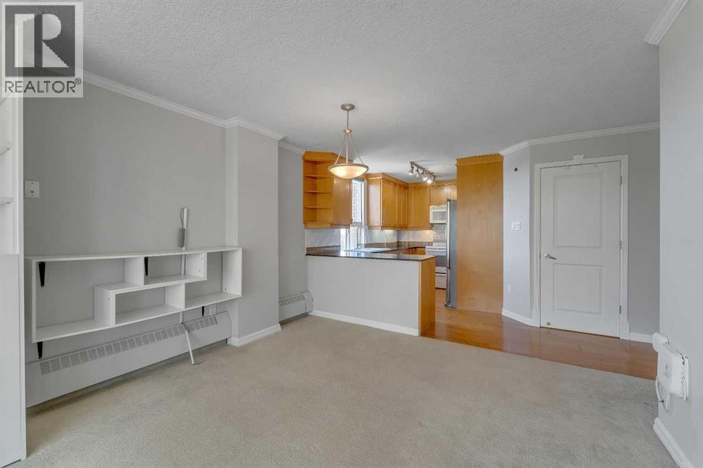 902, 4555 Varsity Lane NW — photo 18