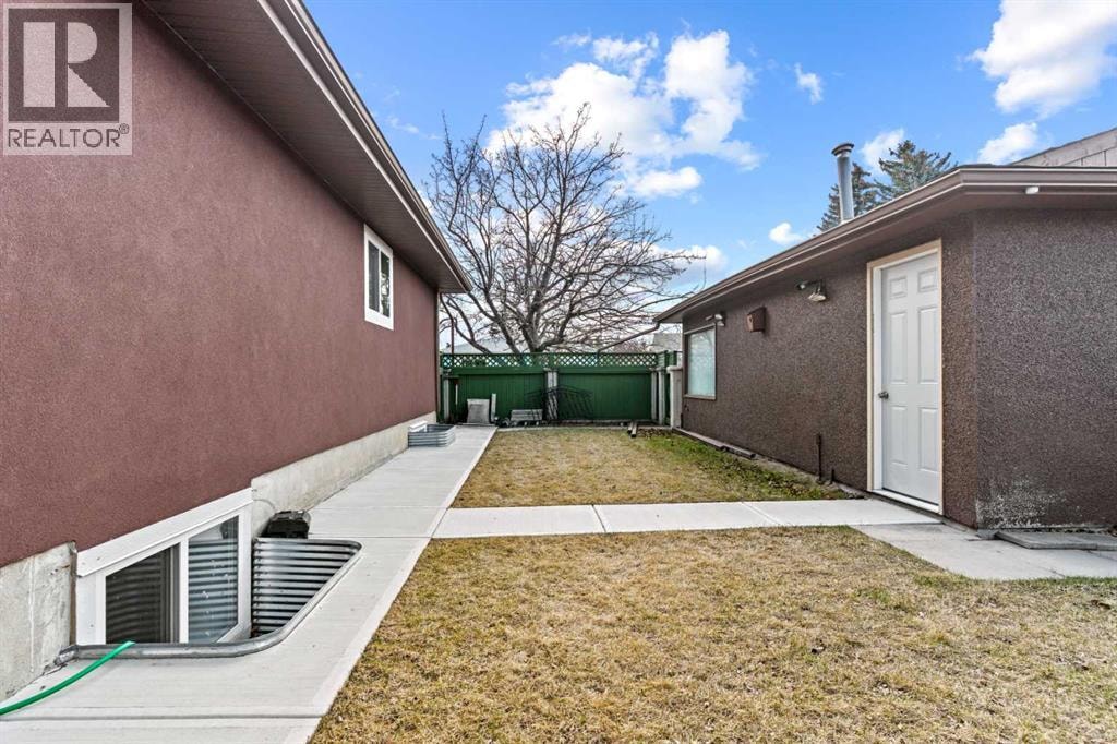 304 Huntbourne Hill NE — photo 44