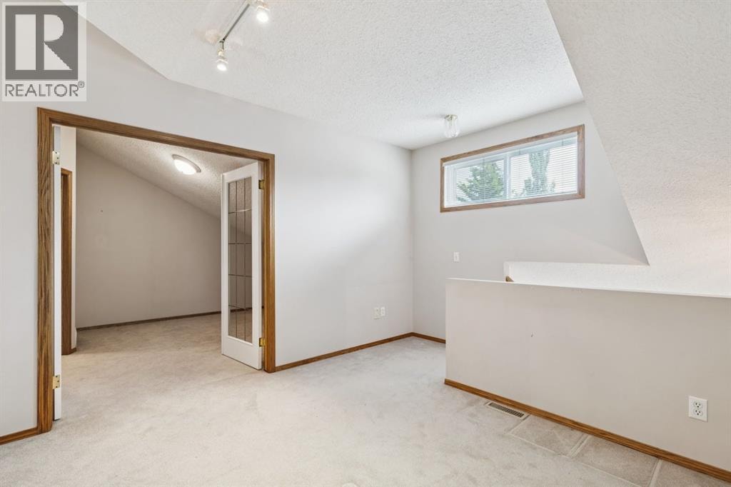 133 Chaparral Point SE — photo 16
