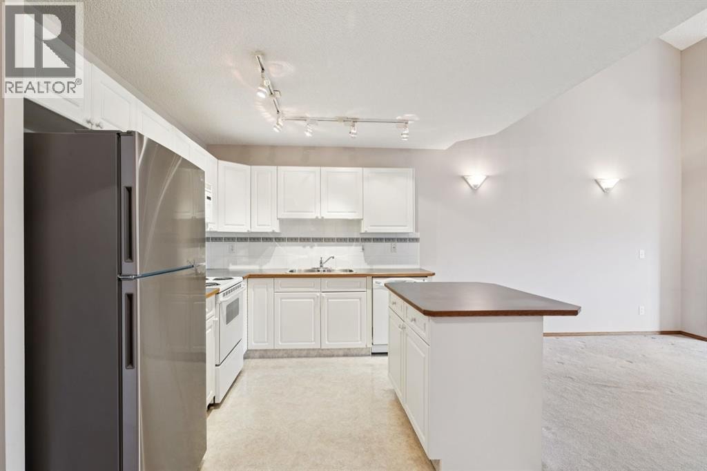 133 Chaparral Point SE — photo 2