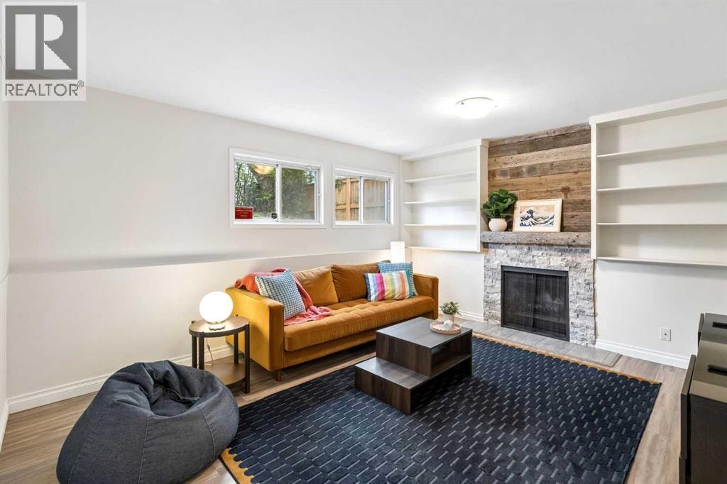 1840 33 Avenue SW — photo 22