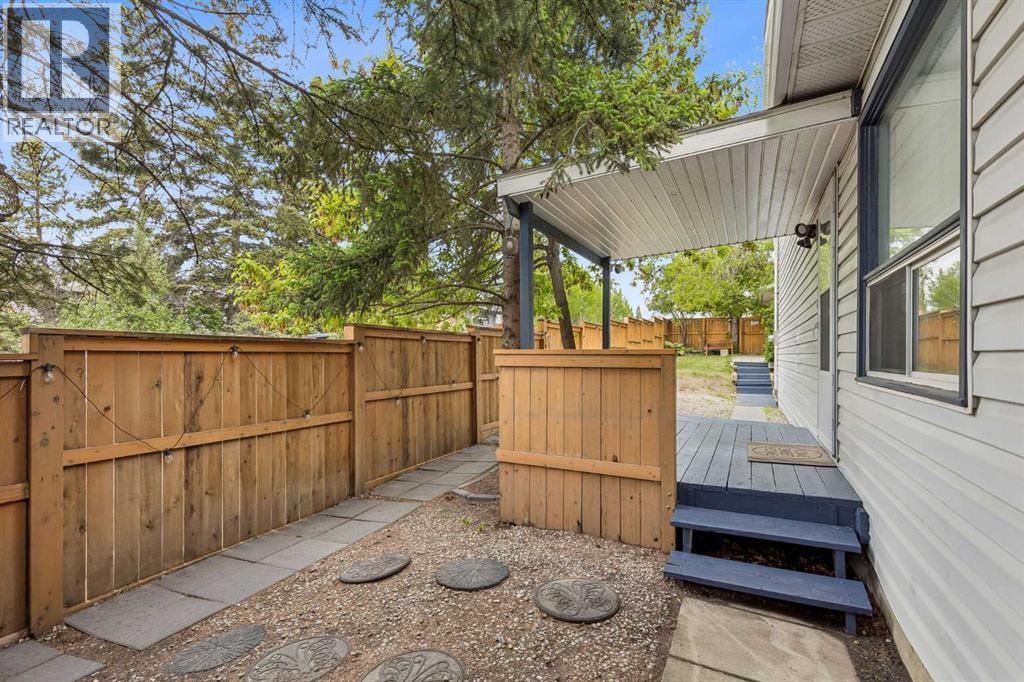 1840 33 Avenue SW — photo 29