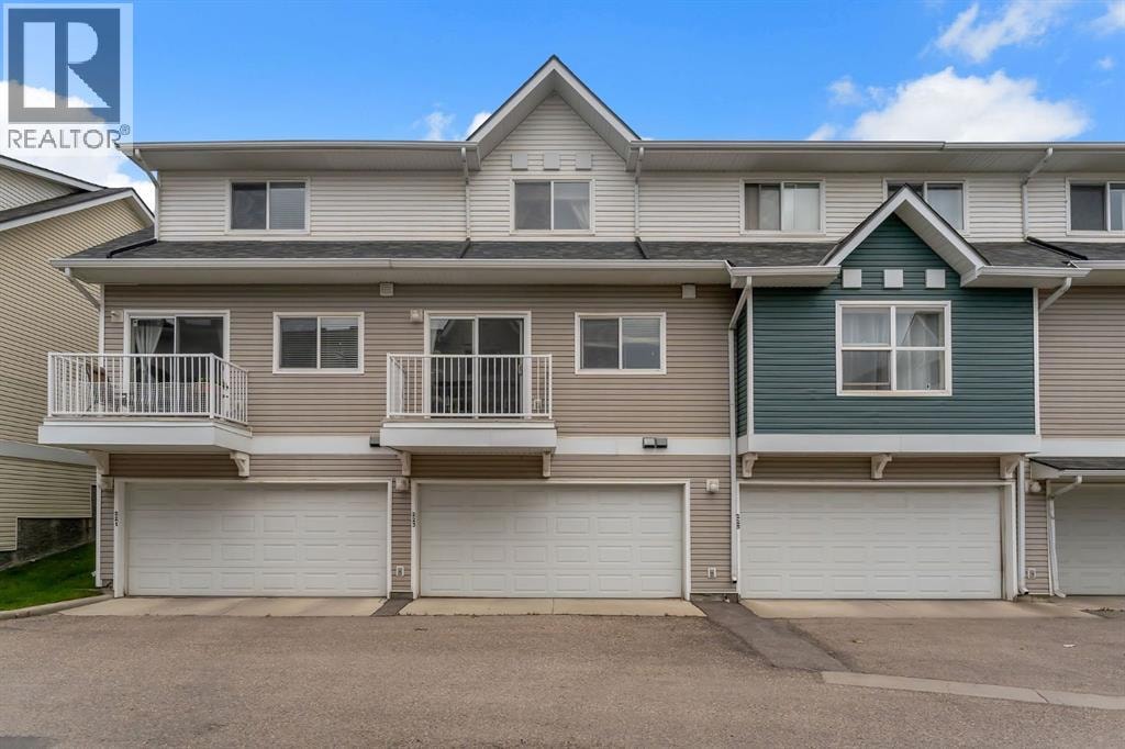 223 McKenzie Towne Gate SE — photo 6