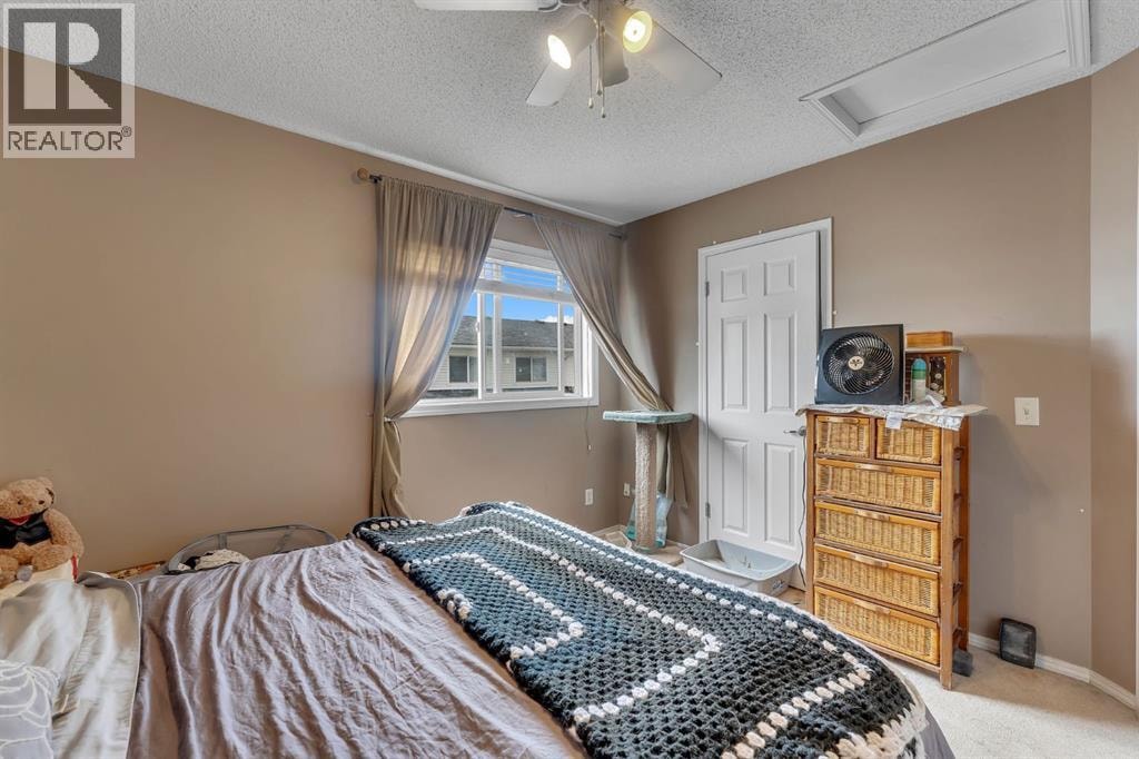 223 McKenzie Towne Gate SE — photo 23