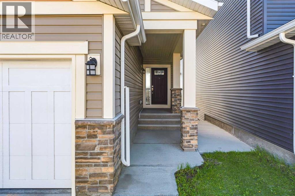 1456 Livingston Way NE — photo 3