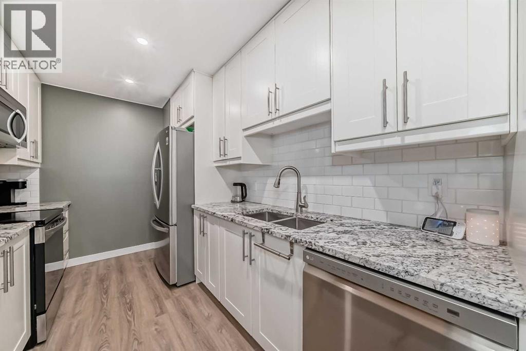 C, 109 Stanley Avenue — photo 10