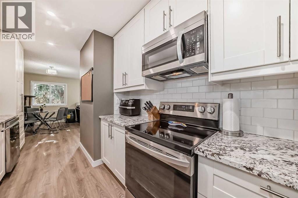 C, 109 Stanley Avenue — photo 12