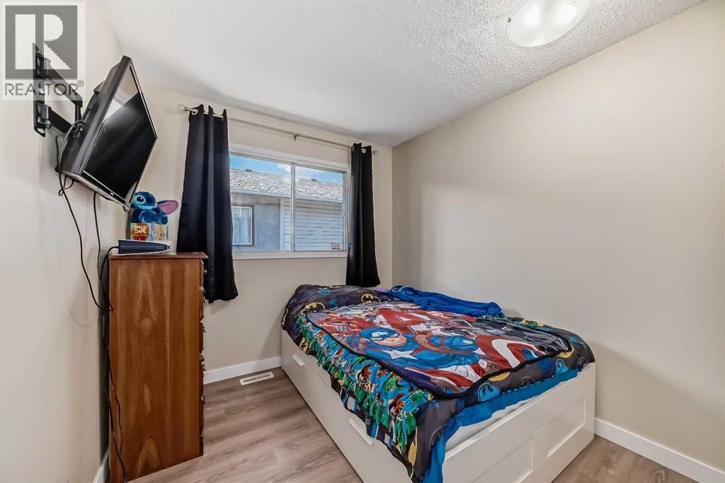 C, 109 Stanley Avenue — photo 17