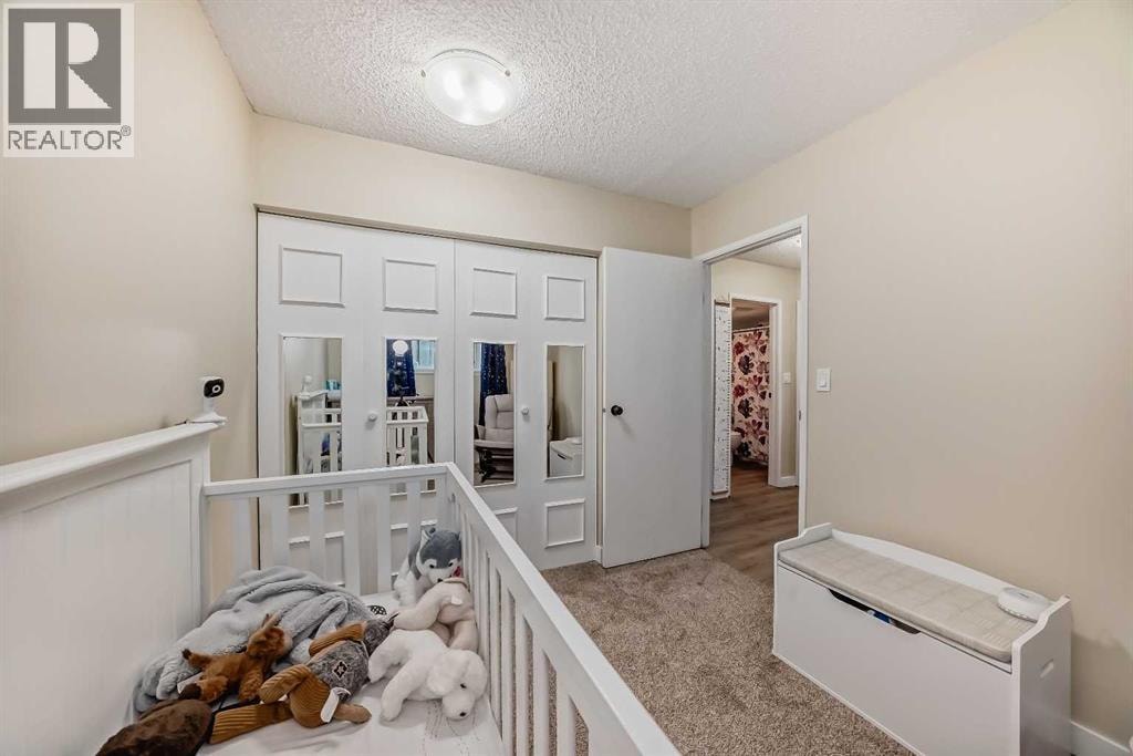 C, 109 Stanley Avenue — photo 25