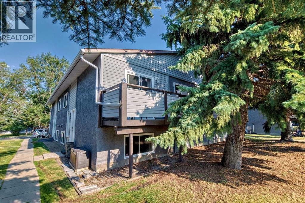C, 109 Stanley Avenue — photo 32