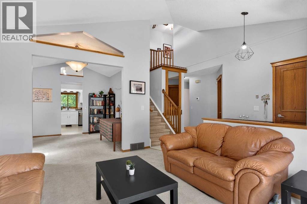 60 Scandia Hill NW — photo 3