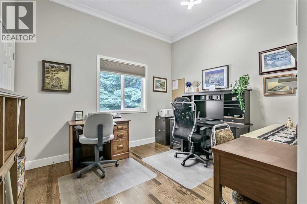 246 Crystal Shores Drive — photo 25