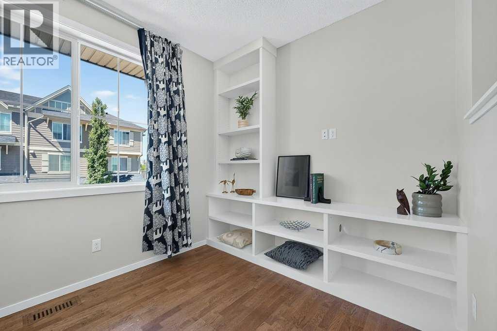 48 Kinlea Common NW — photo 12