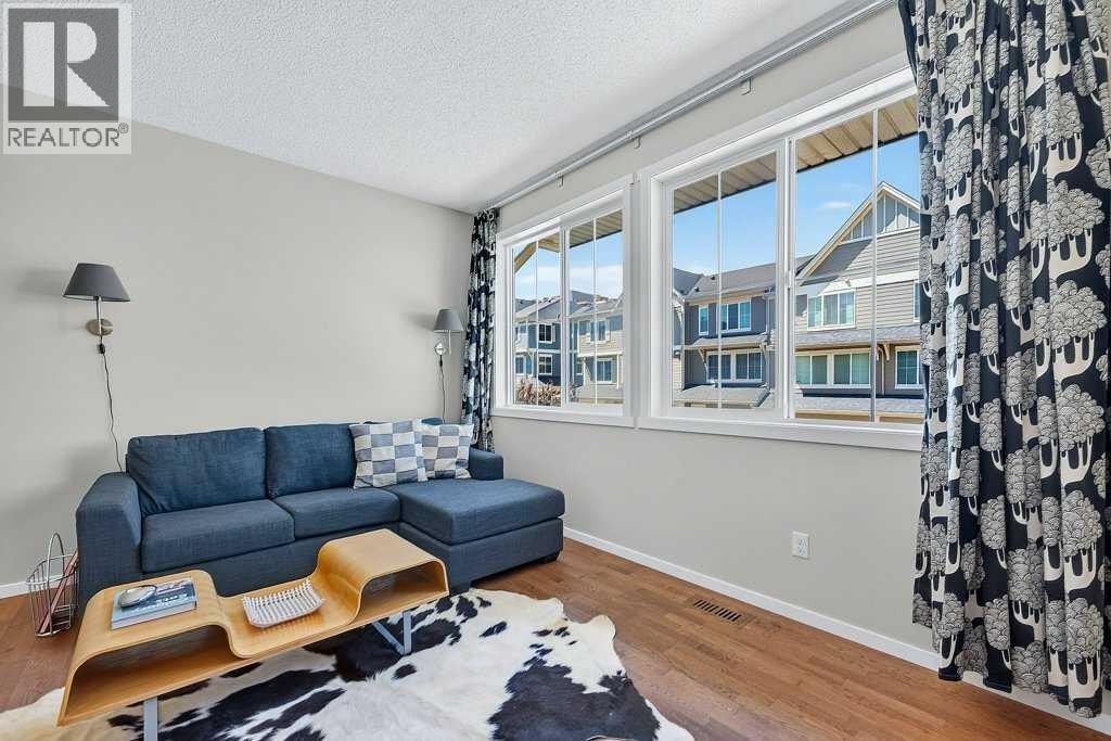 48 Kinlea Common NW — photo 13