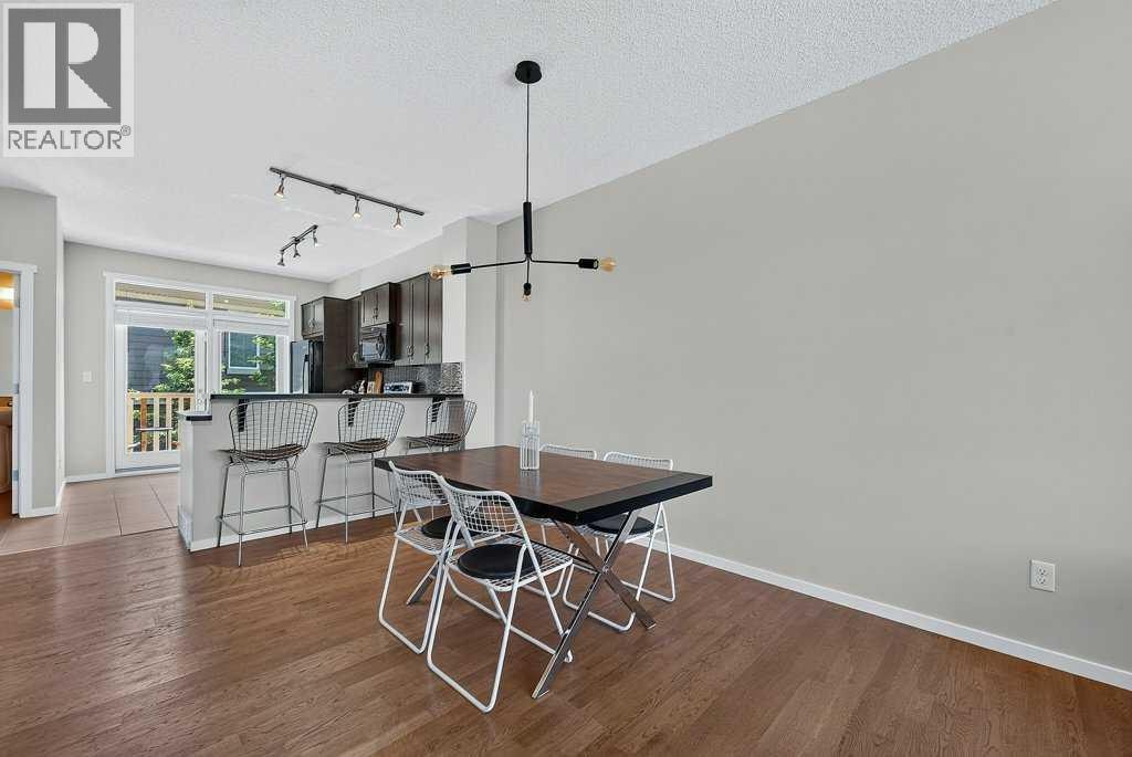 48 Kinlea Common NW — photo 9