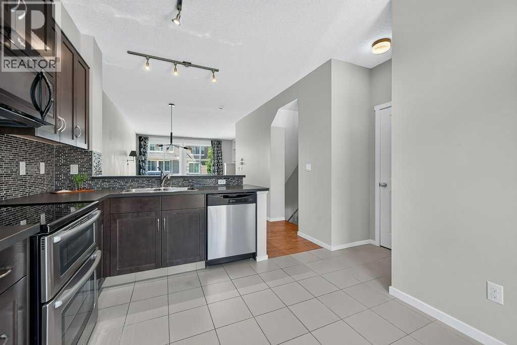 48 Kinlea Common NW — photo 21