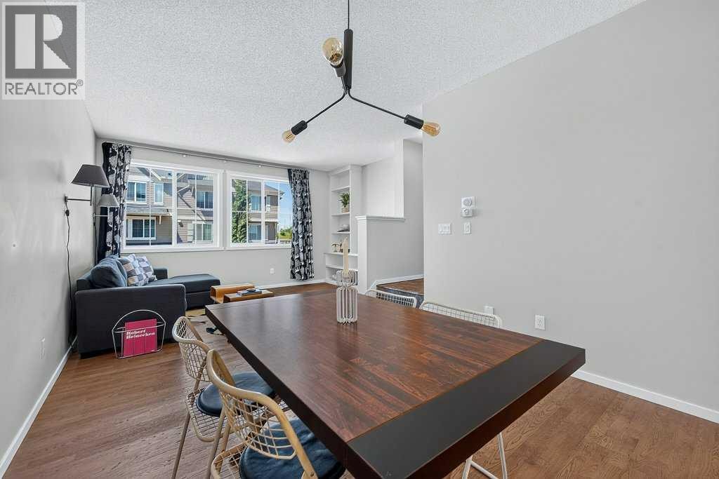 48 Kinlea Common NW — photo 5