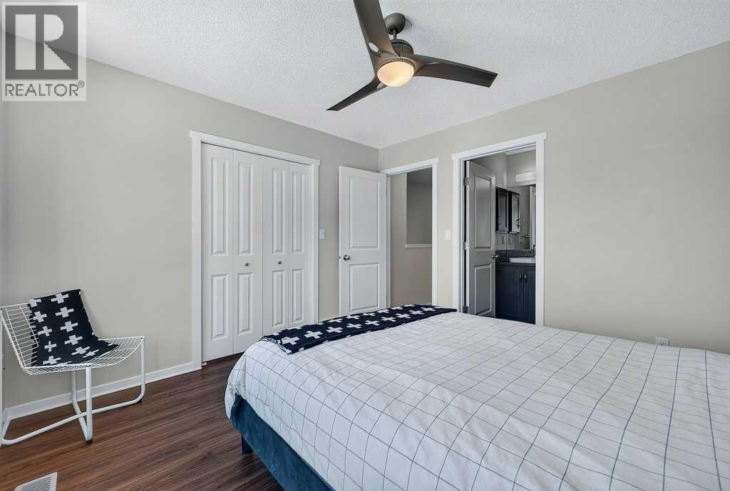 48 Kinlea Common NW — photo 36