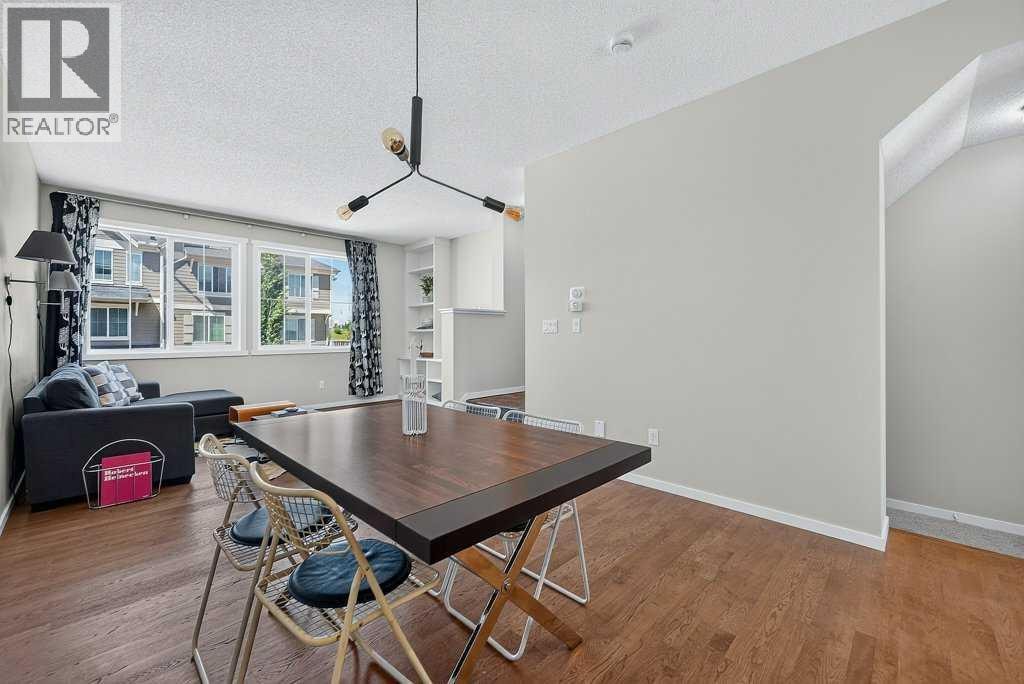 48 Kinlea Common NW — photo 4
