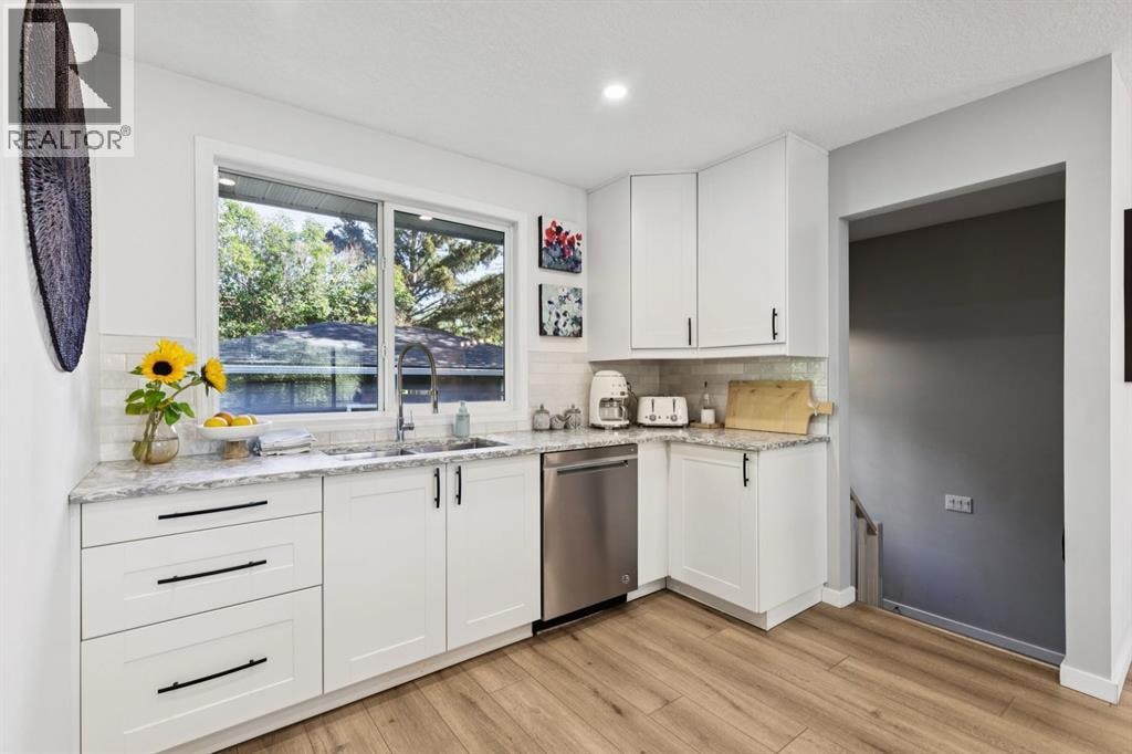 716 Cantree Road SW — photo 18