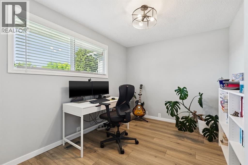 716 Cantree Road SW — photo 27