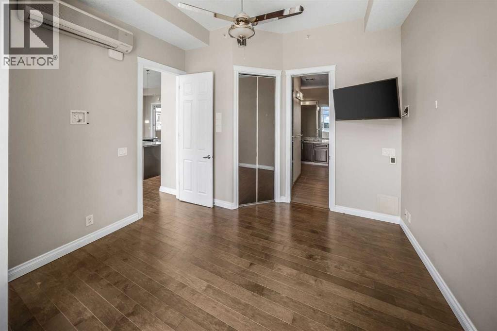 619, 950 Centre Avenue NE — photo 22