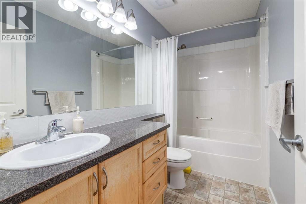 216 Silverado Range Close SW — photo 15
