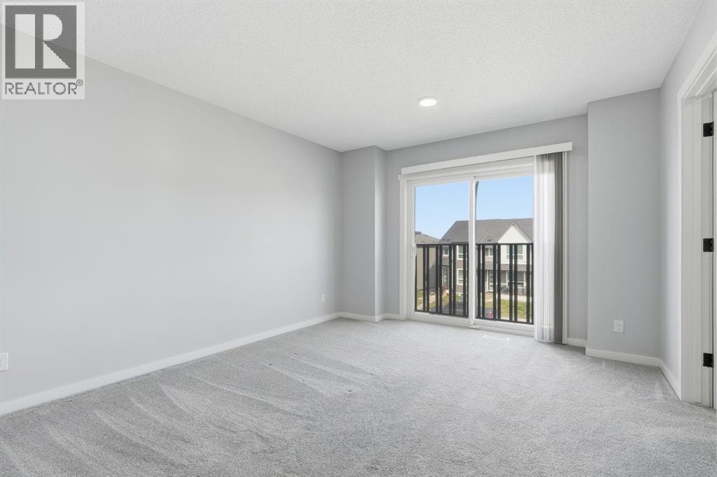 141 Belmont Drive SW — photo 17