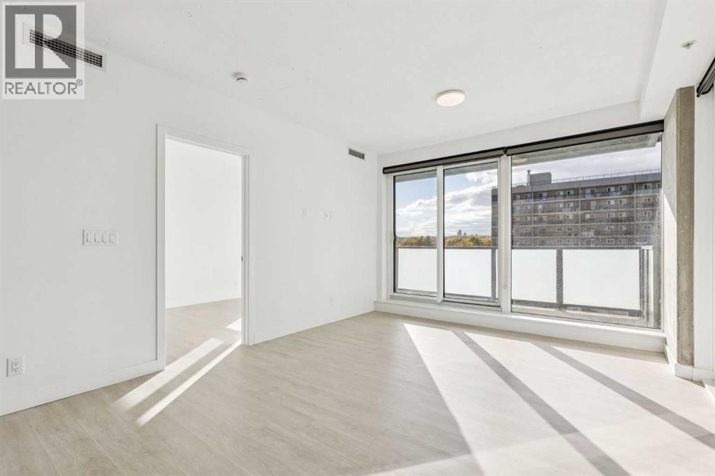 812, 327 9A Street NW — photo 14