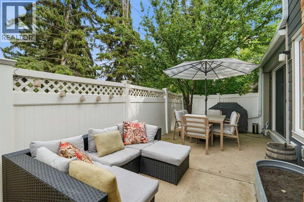 25, 228 Theodore Place NW — photo 32
