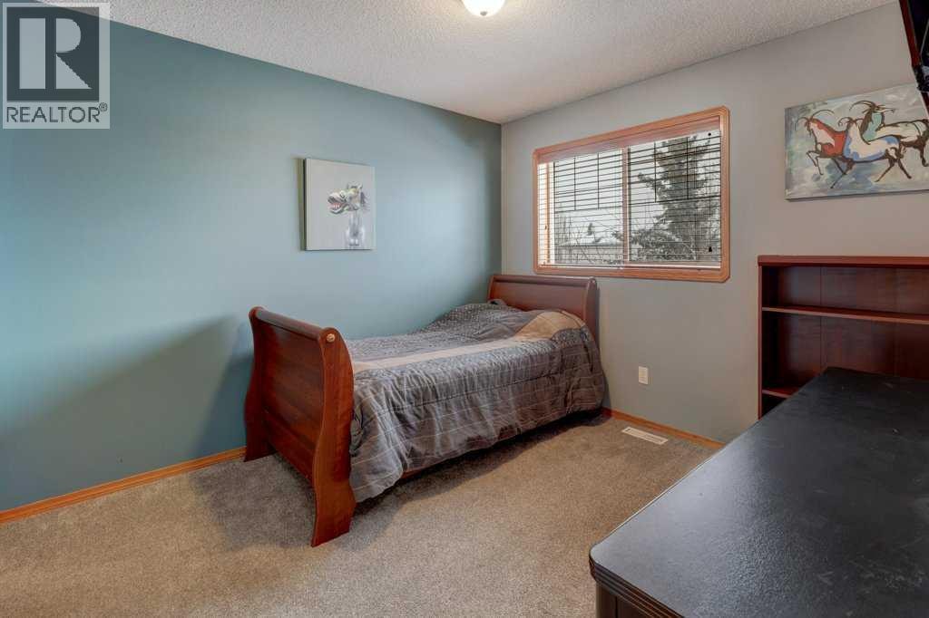 182 Harvest Creek Close NE — photo 24