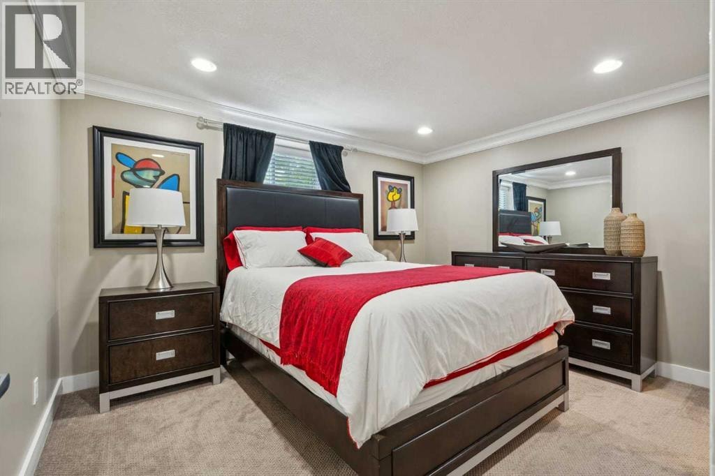 25 Manor Road SW — photo 34