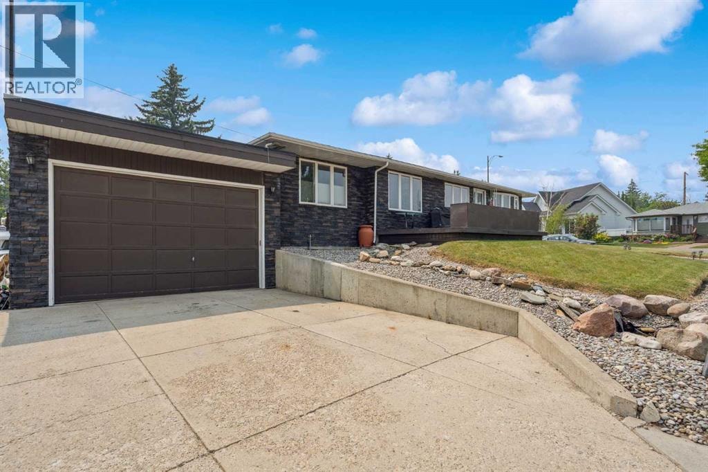25 Manor Road SW — photo 6