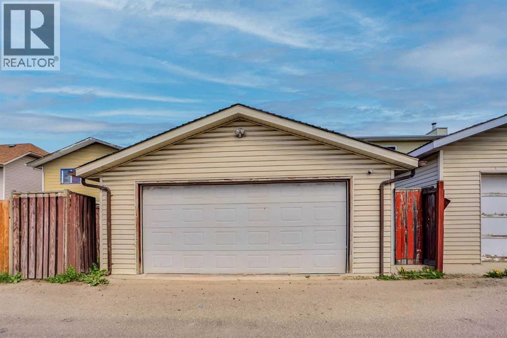 336 Whitworth Way NE — photo 49